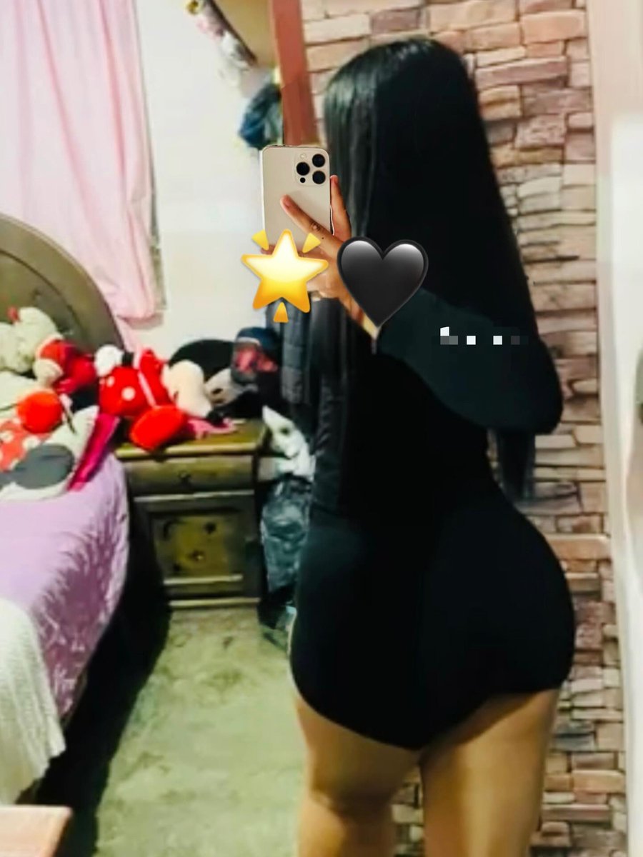 chulaameriquita's tweet photo. Que ganas de que mi novio me comparta.. 🥰 https://t.co/yr4WVg7Bol