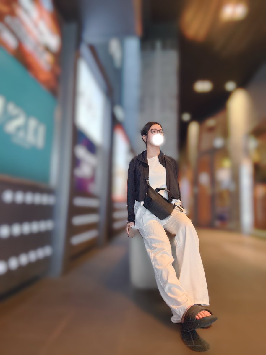 BEEF_1207's tweet photo. おはようございます(*^^*)

本日もバタバタと中洲に到着✨

休日なのもあって交通機関は遅れたり
もしていますね💦

ご予定のある方は余裕のあるお時間で
行かれてくださいねつ꜀(.௰. ꜆)꜄

すみれ https://t.co/fo6TREdEte