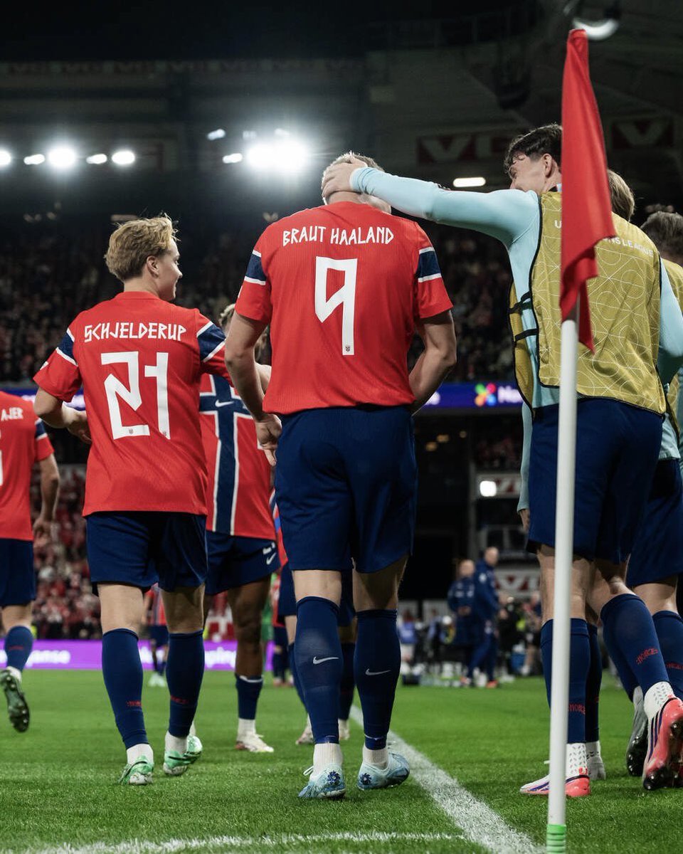 NoruegArg's tweet photo. Erling Braut Haaland. Balón de Oro 2026. 🇳🇴⭐️ https://t.co/1QjTb8rNYY