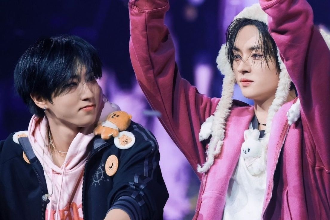 leewiinnie's tweet photo. #hanknow au

onde lee minho é apaixonado em jisung, mas não é correspondido

ou

onde han jisung flerta o tempo todo com o melhor amigo, mas nunca é levado a sério

então, hyunjin e chan, o casal de amigos dos dois, resolvem tomar as provid��ncias. https://t.co/Sfvt5kQp2f