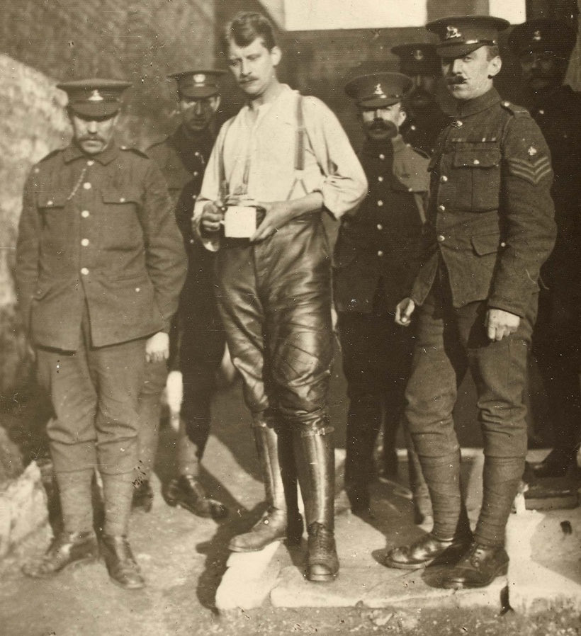 irelandbattles's tweet photo. #OnThisDay 1917 Thomas Ashe died from complications of being force fed during hunger strike & the terrible conditions in Mountjoy Prison he was subjected to. During the Easter Rising, Ashe successfully attacked & captured a much larger RIC force in Ashbourne.
#Ireland #History https://t.co/RAn4orEmHJ