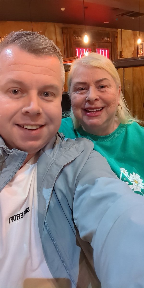 DonnellyWAFC's tweet photo. My mum signed my birth certificate ♥️
I signed her death certificate ♥️
She picked my first outfit ❤️
I chose her last outfit ❤️
She witnessed my first breath ♥️
I witnessed her last ♥️

Gone but never forgotten mummy ❤️ https://t.co/XbOEOykFMB
