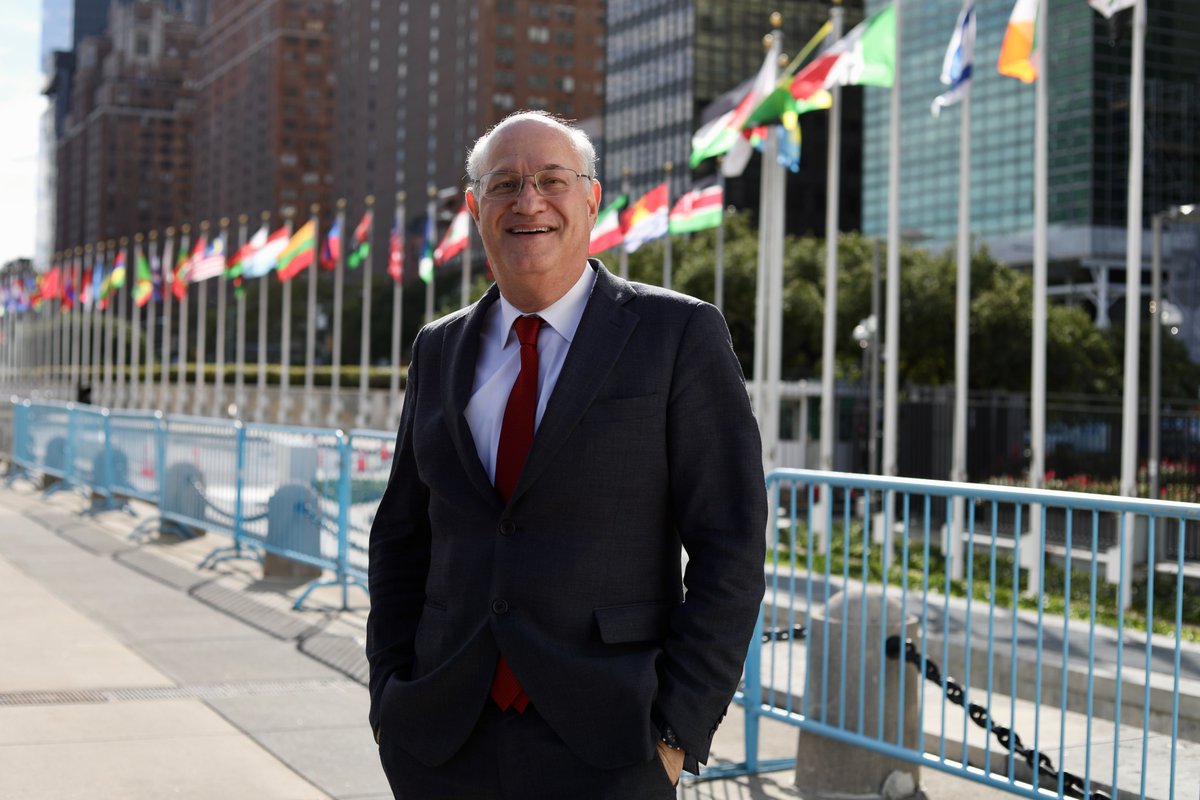 igoldfajn's tweet photo. I'm leaving New York! It was a long but productive week. 

I was encouraged by all the meetings, events, conversations we had this week at #UNGA. Thanks to all partners. 
 
Our focus is on concrete steps and goals to improve lives across Latin America and the Caribbean.
_____
¡Me voy de Nueva York! Fue una semana larga pero productiva.

Me alentaron todas las reuniones, eventos y conversaciones que tuvimos esta semana en UNGA. Gracias a todos nuestros socios.

Nuestro enfoque está en pasos y objetivos concretos para mejorar vidas en América Latina y el Caribe.
_____
Partindo de Nova York! Foi uma semana longa, mas produtiva.

Volto encorajado com todas as reuniões, eventos e conversas que tivemos esta semana na UNGA. Obrigado a todos os nossos parceiros.

Nosso foco está em passos e objetivos concretos para melhorar vidas na América Latina e no Caribe.