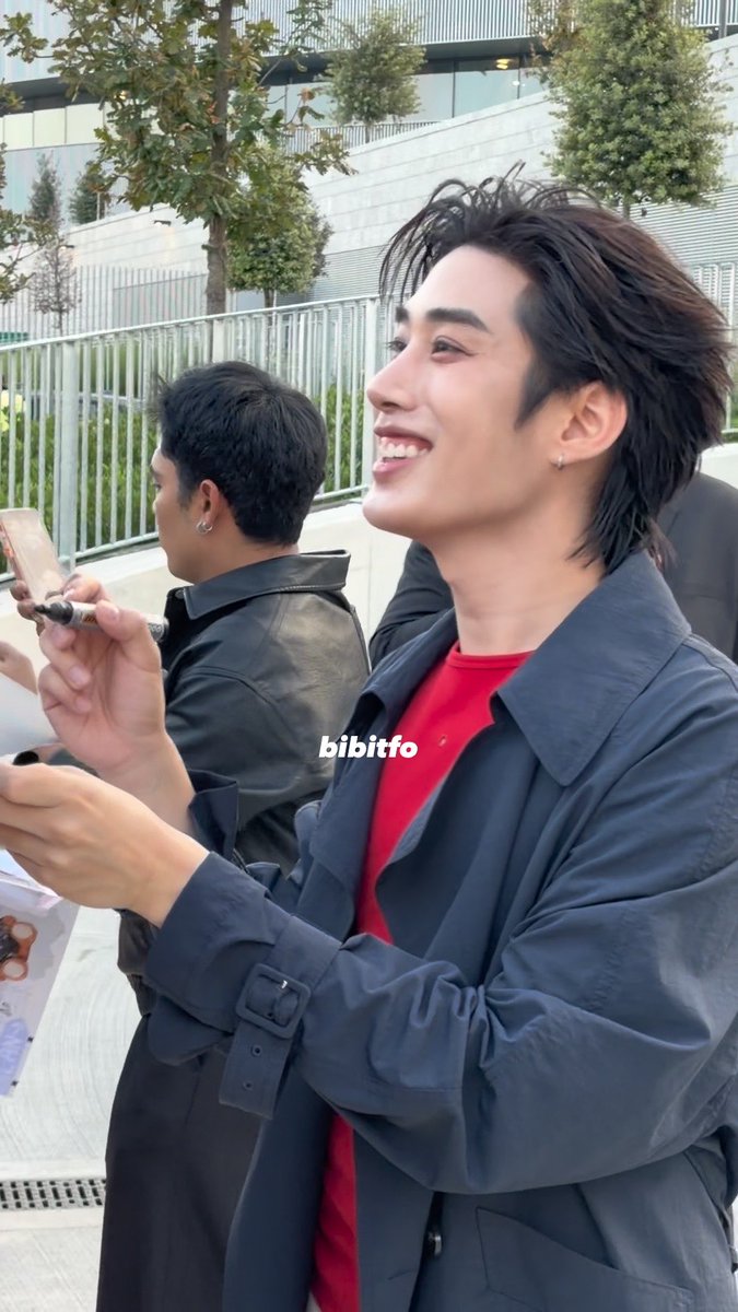 BiBitfo's tweet photo. I already miss you 🥺

#MOSCHINOSS27xTLEFIRSTONE #moschino #TleFirston𝗲 #Tle_mtm #firstone 
@TLE_mtm @firstone_wnk @Ize6 https://t.co/6Nk3TjpGcI