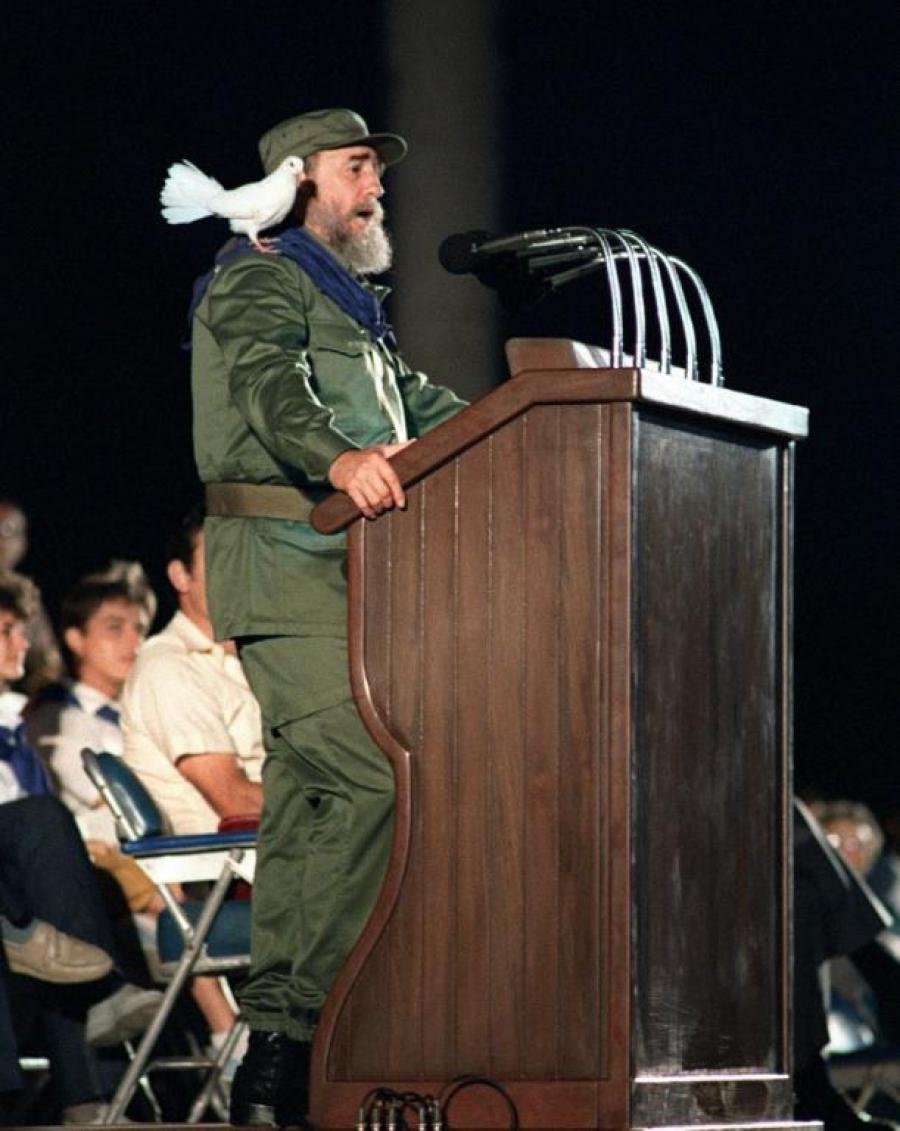 DvidTwit's tweet photo. Now that the war drums against Cuba are sounding again, it would be useful to reflect on Fidel Castro's speech in 1989, as Cuba was commemorating the lives of Cuban soldiers that gave their lives for African liberation:

"To the Revolution and socialism, we owe everything we are today. If capitalism were ever to return to Cuba, our independence and sovereignty would disappear forever; we would be an extension of Miami, a mere appendage of the Yankee empire, the fulfillment of that repugnant prophecy by a president of the United States in the last century, when they were thinking of annexing our island, who said that it would fall into that country’s hands like a ripe fruit. To prevent it today, tomorrow, and forever, there will be an entire people willing to die. Once again it is fitting to repeat here, before his own grave, Maceo’s immortal phrase: “Whoever tries to take possession of Cuba will gather the dust of its soil drenched in blood, if he does not perish in the struggle.”