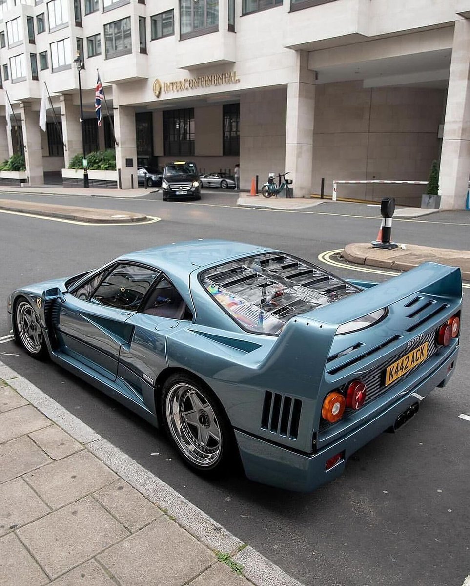 ApexDistrictX's tweet photo. Who said an F40 has to be red? 👀 https://t.co/tgU7JJVvNr