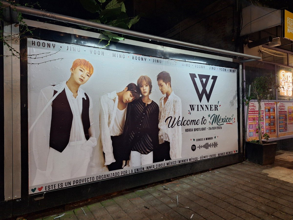 winnermexicofc's tweet photo. ✨VALLA WINNER EN MÉXICO✨
No olviden visitar la valla📸
📣Todos los que nos etiqueten participan por un álbum HOLIDAY Hoony ver. Cortesía de Ross Mino🫶🏻
👉🏻Hasta el 27 de Septiembre
📍BELGRADO casi esquina con AV. REFORMA
#WinnerReallyReallyInMexico https://t.co/FikV3EzEfs