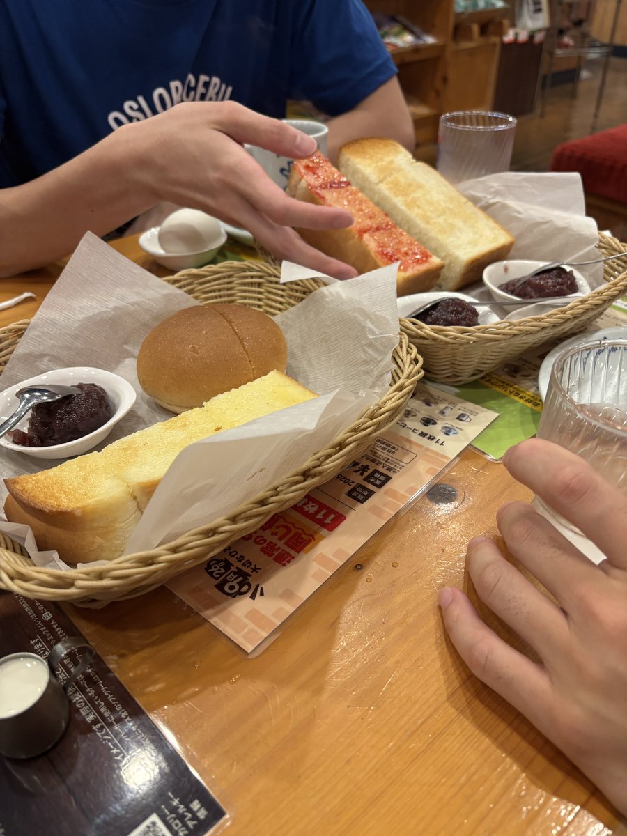 usa__3_3's tweet photo. 朝活入りまーす https://t.co/7TXzpb9vrI
