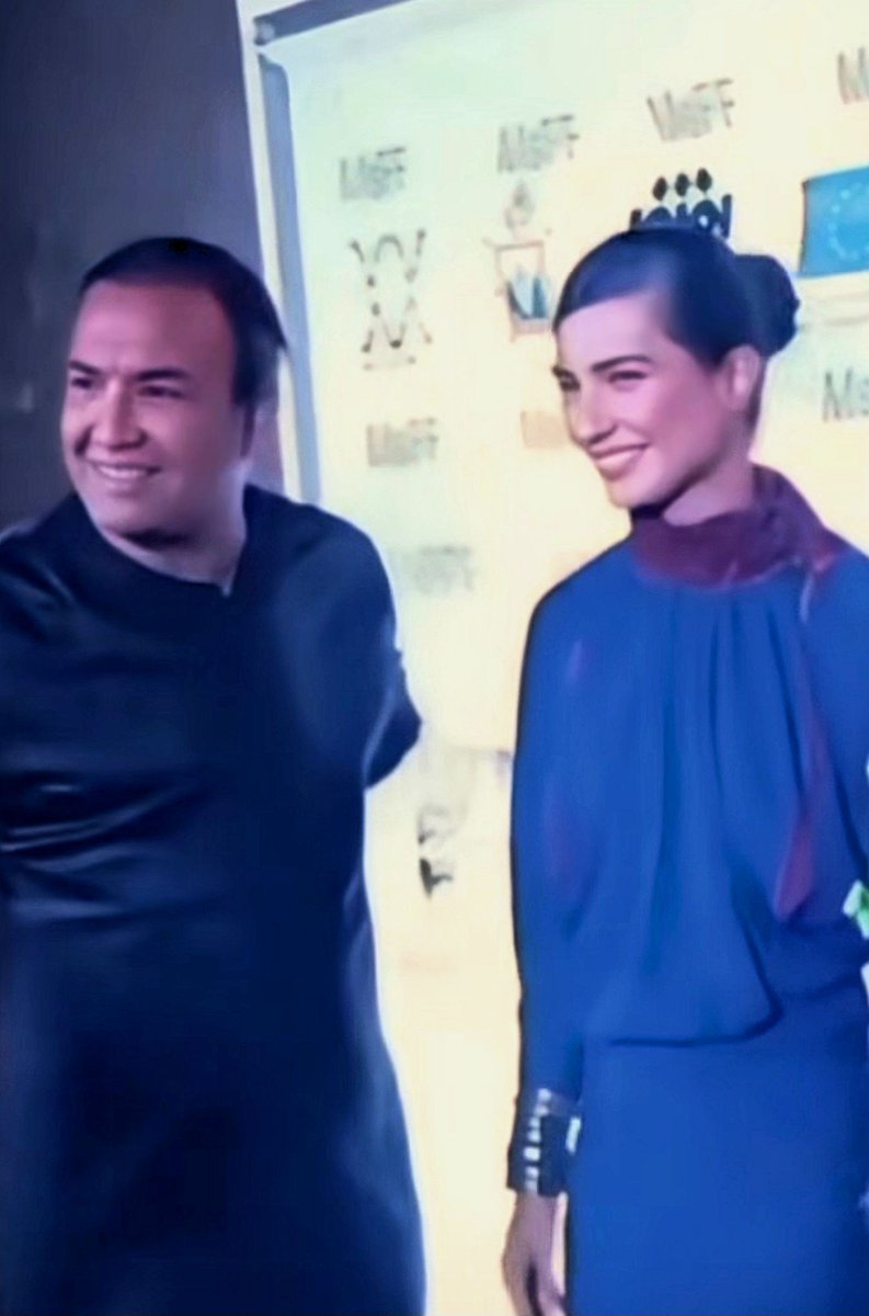 Santa6478526371's tweet photo. Selfie time with the gorgeous #Tubabüyüküstün Marrakech Short Film Festival 2026 #TubaBüyüküstün #MsFF https://t.co/wDH8Ffswq7