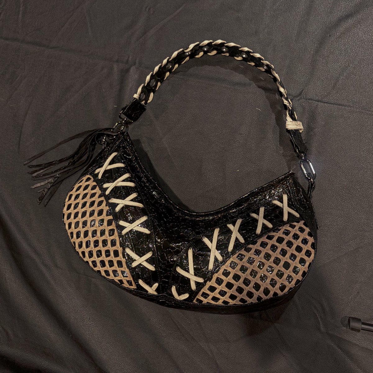 godlygotangels's tweet photo. made a new bag https://t.co/m2Q2L9WGeS