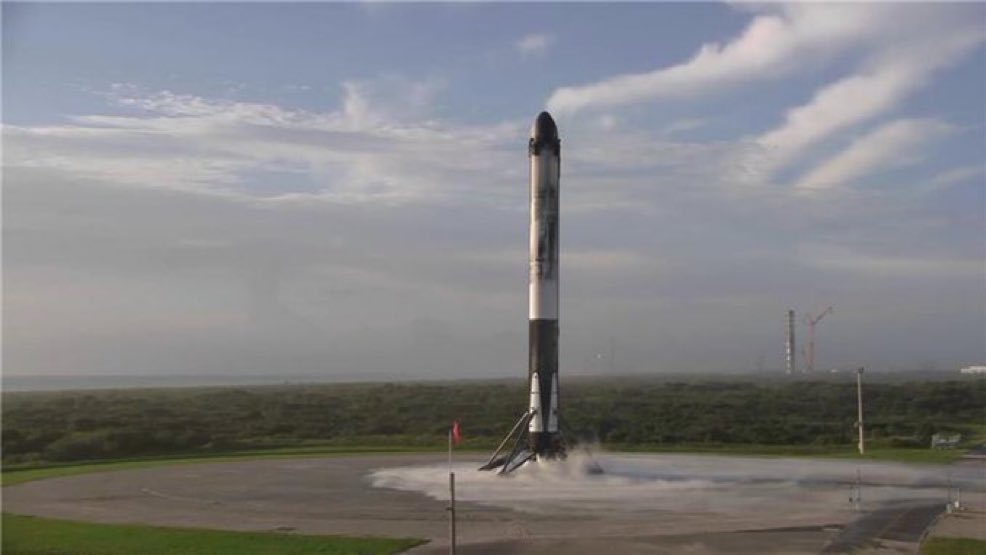 Mr_spaceX_i's tweet photo. https://t.co/QXBg0bzH4A