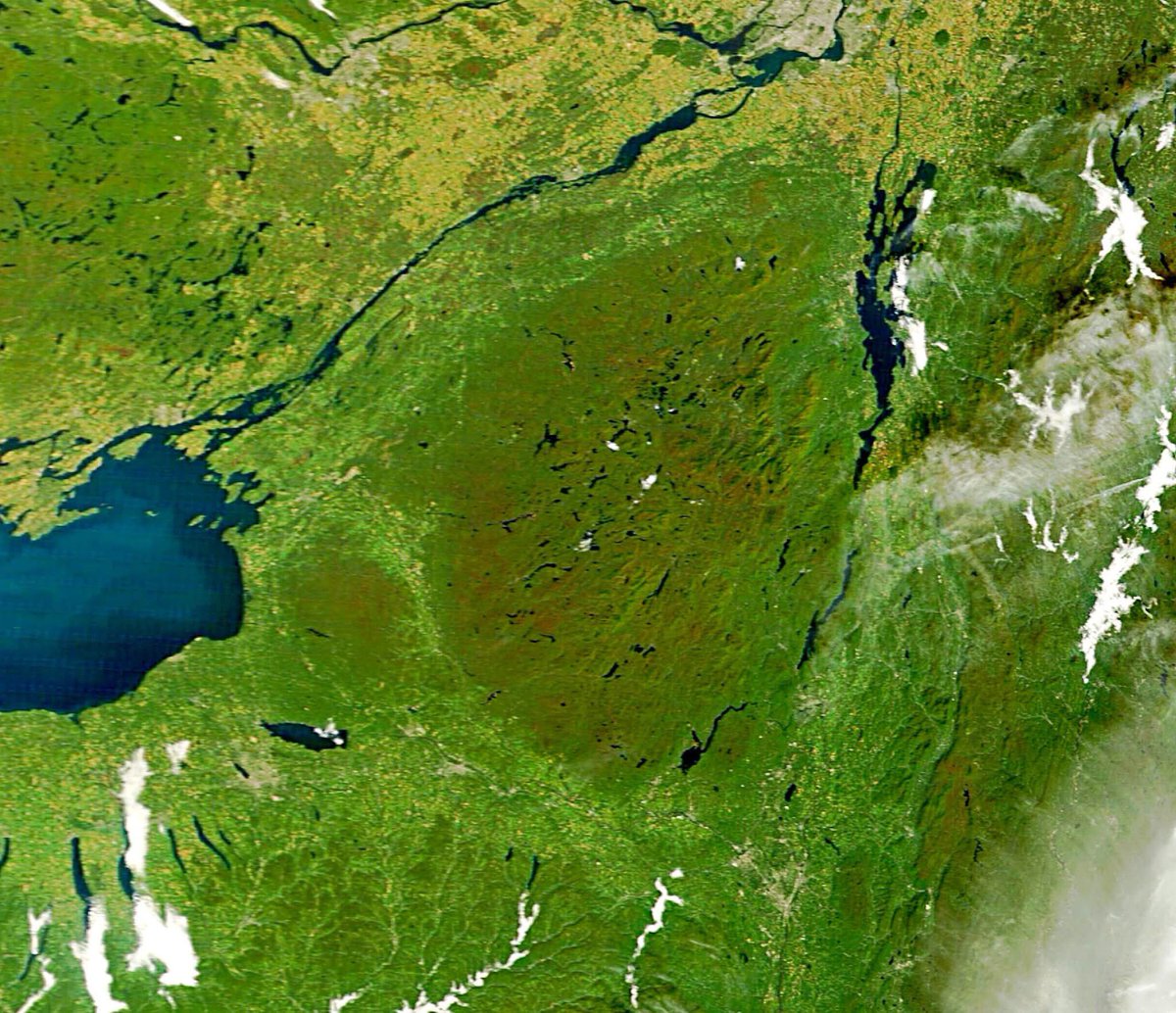 clubmoss_'s tweet photo. The Adirondacks from orbit this morning

NASA Terra satellite, true color, September 25, 2026. Contrast enhanced. https://t.co/shJuo667mo