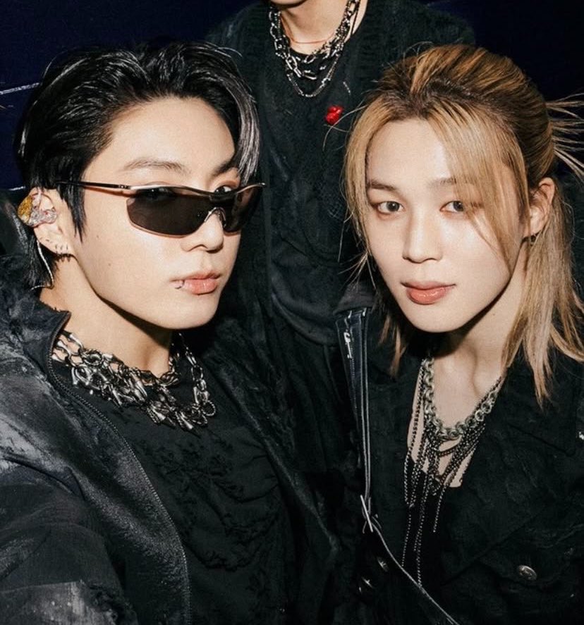 kmnfate's tweet photo. the hottest couple https://t.co/3xiewvt1Ai