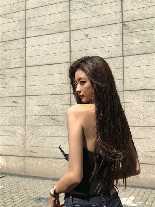 afangirlatheart's tweet photo. Sun Qian trending in the Philippines 🇵🇭🥹😭 Is this a sign that a fanmeet might actually be possible someday?? Please make it happen! https://t.co/FFMYBcO3zq