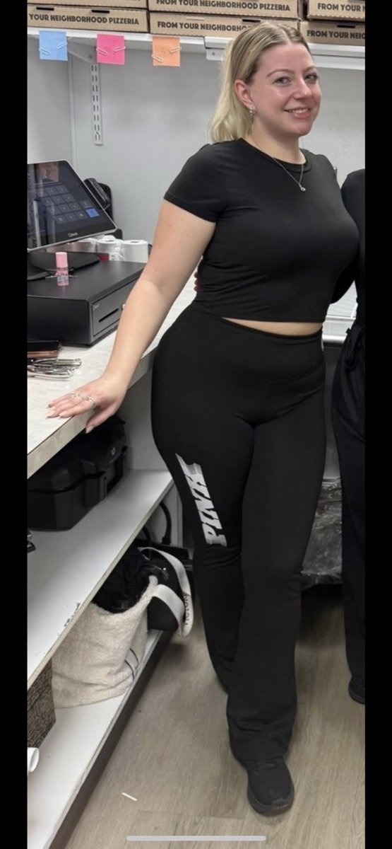 BGElitee's tweet photo. Which of my irls has the best tits? Comment or dm if you want me to feed.. tribbers more than welcome https://t.co/pzSvTFsO7I