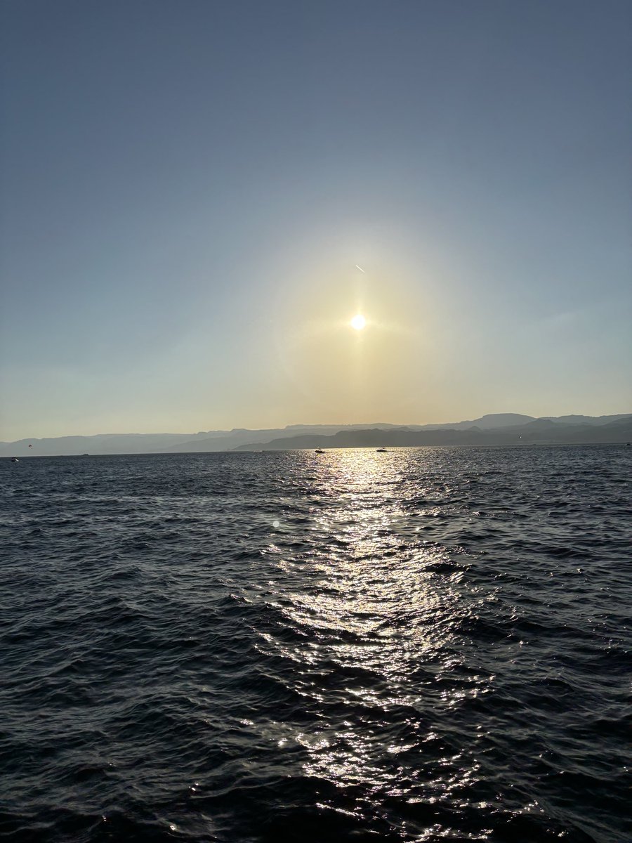 nemee96's tweet photo. Aqaba &amp; the sea have my heart. 🤍🌊 https://t.co/m8cAK8lQyp