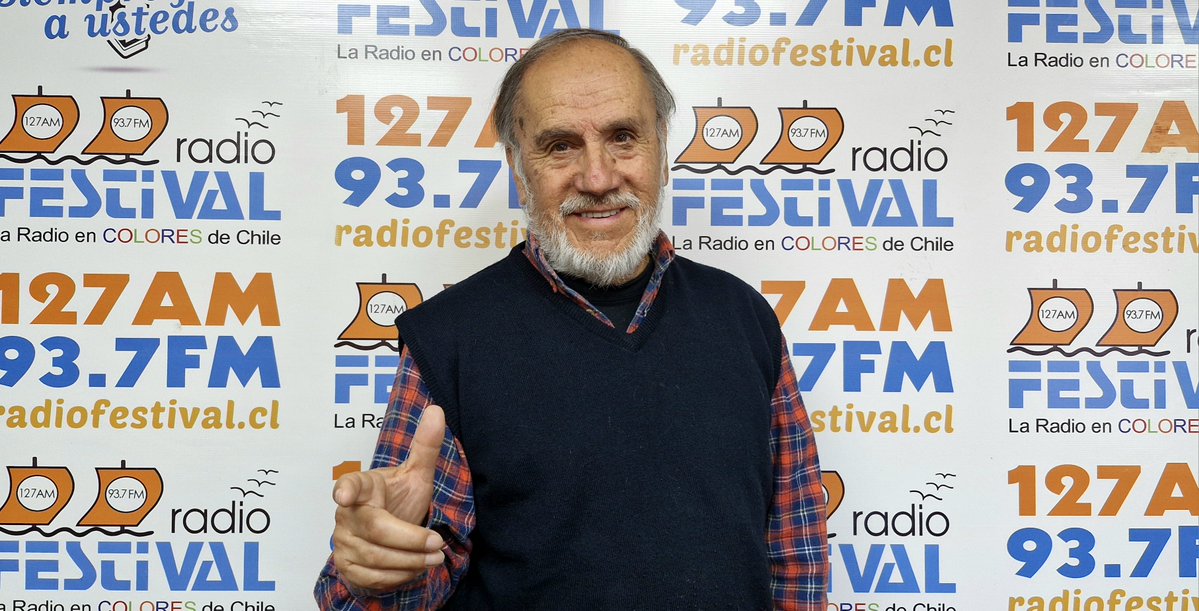 radio_festival's tweet photo. Los domingos en #RadioFestival siempre son mucho mejor junto a la compañía de #AyJuan y #TomásYañez
Encuéntranos en:
📲 #FestiWasap +569 5372 9325
🔵 X / Instagram/ TikTok @radio_festival
📻🎙 127 AM/ 93.7 FM / https://t.co/5Rw8xlkBRx https://t.co/WMsxSoub9K
