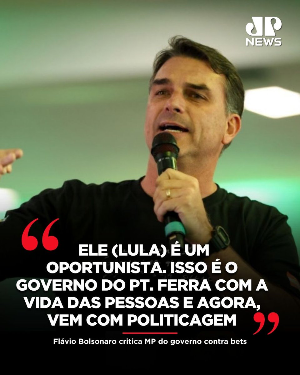 JovemPanNews's tweet photo. O candidato à Presidência Flávio Bolsonaro (PL) criticou a proposta do governo Luiz Inácio Lula da Silva (PT) de editar uma medida provisória para proibir as apostas esportivas no País. Em vídeo publicado nas redes sociais, o senador classificou o anúncio como "estelionato eleitoral" a pouca distância da votação.

Flávio argumentou que a atual gestão regulamentou o setor com foco em arrecadação e agora busca ganhos políticos com a restrição. Ele também declarou que, caso eleito, manterá a proibição definitiva a cassinos online e plataformas de apostas.

🔗 Leia a matéria completa em: https://t.co/5eLOkw2cls
📺 Confira na JP News
📌 Siga o nosso perfil @JovemPanNews 

#JovemPanNews #Flávio #Bets #Eleições2026
