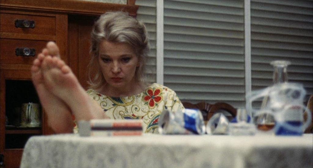 FrameLore's tweet photo. One of the most raw and uncomfortable performances you’ll ever see

Gena Rowlands is incredible in A Woman Under the Influence . Cassavetes makes you feel like you’re right there with this family ، watching everything fall apart in real time

#AWomanUnderTheInfluence https://t.co/S0pdWrCjJX