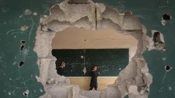 elahedelaram3's tweet photo. Netanyahu says we are the most ethical army in the world! So, does anyone who raids a school become the most ethical army?#MostMoralArmy https://t.co/HHYd2ZorFd