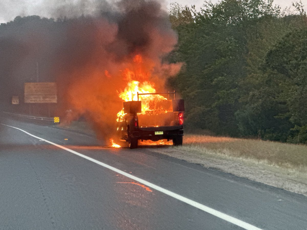 icemartial's tweet photo. 95 South East Greenwich @RIBNS https://t.co/q7j7ZcNYn0