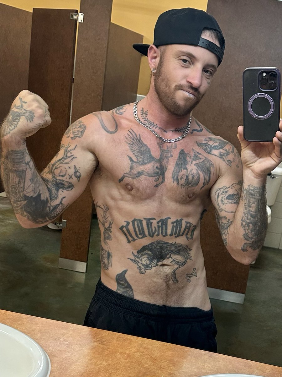 ChanceHartXXX's tweet photo. BRO/PULSING FUCKHOLE https://t.co/WKiUhWQFF0