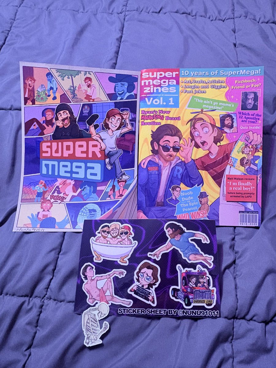 NuNu91011's tweet photo. My contributor bundle came in :D @supermegazines https://t.co/fBg3xvK6tn