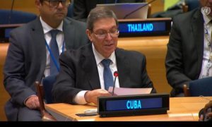 Deguantanamo's tweet photo. "#Cuba es un país de paz, no somos una amenaza para nadie, nos asiste la razón y la justicia", ésta verdad la dejó clara el Canciller cubano, Bruno Rodríguez durante su intervención en la Reunión de Alto Nivel del Grupo de La Haya en Defensa del Derecho Internacional https://t.co/nvZaR00ZAp