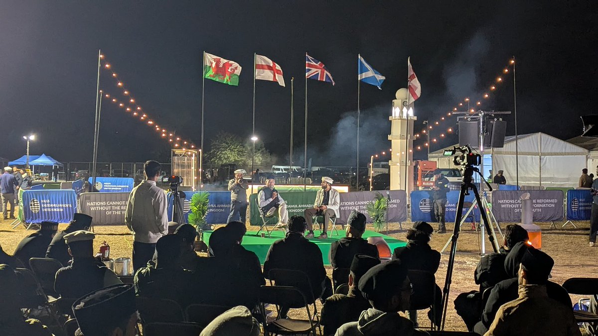Aziz_Hafiz's tweet photo. A pleasure to share my thoughts as Chairman @HumanityFirstUK on humanitarian challenges and realities in the context of the suffering in Gaza Thanks for the invite @UKMuslimYouth https://t.co/7xs8mjD07C