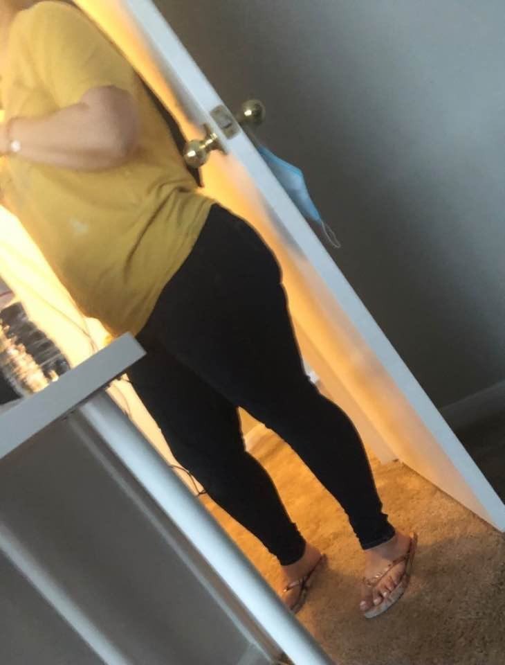 irlmilfs's tweet photo. More of mommy Lizeth #lizeth #mommy #mom #goon #ass #creepshot #latina https://t.co/5eKqM6HPqB