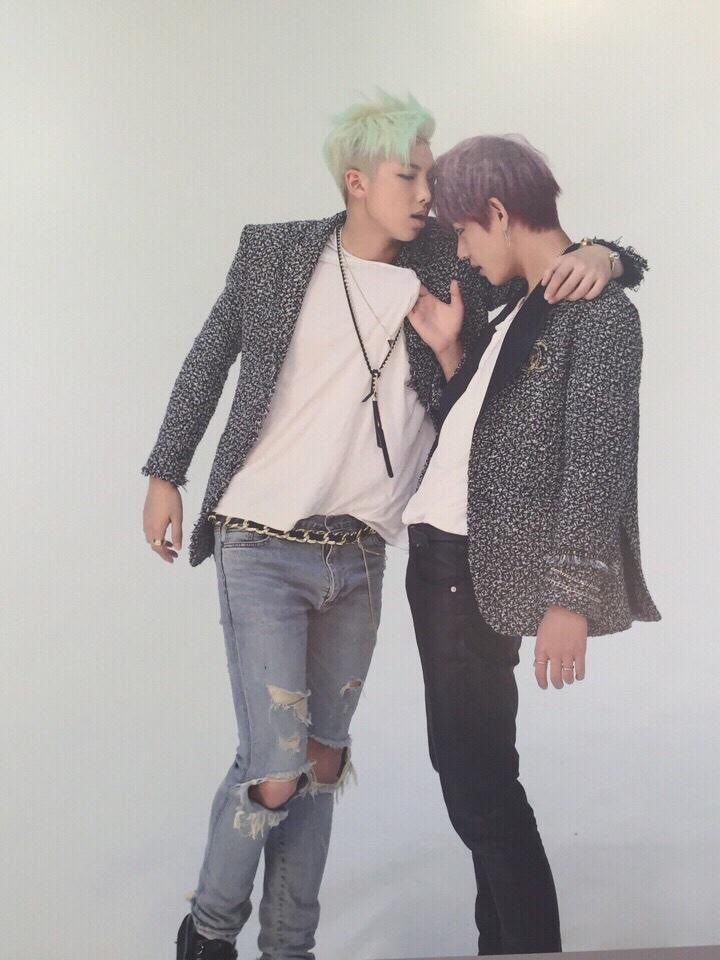vjungist's tweet photo. the theme was homosexuality https://t.co/K9KVBVuKDX