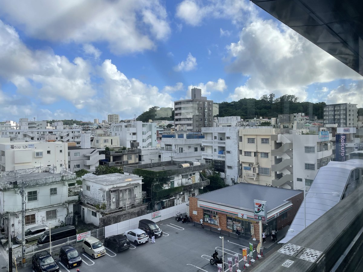 yougmp0707's tweet photo. おはよう、東京🖖

#沖縄 https://t.co/pzG46yA3fo