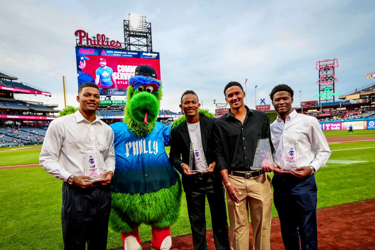 PhilsPlayerDev's tweet photo. Tonight we recognized our 2026 Step Up Award recipients for going above and beyond in their community involvement!

2026 Step Up Award Recipients: Adilson Peralta, Mitch Neunborn, Saul Teran, Angel Liranzo, and Alexander De Los Santos. https://t.co/1gMk1ZQPjc
