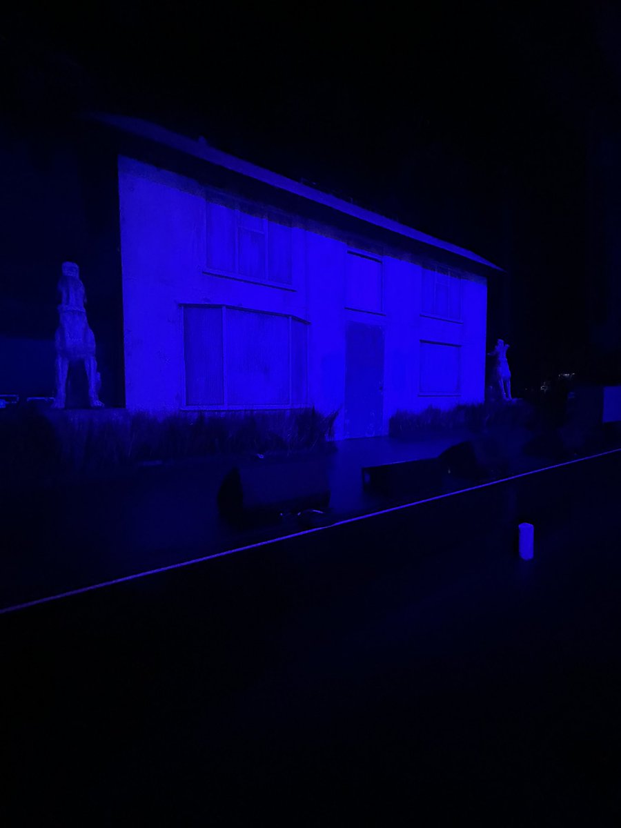 stackdeadactors's tweet photo. and u know ur boy got barricade https://t.co/2fP9MZqPST