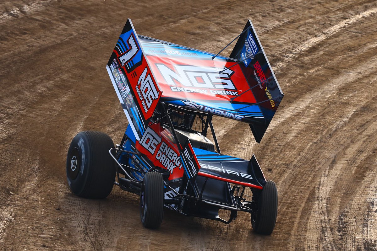 EldoraSpeedway's tweet photo. Ryan Timms is fastest overall in @HighLimitRacing qualifying, turning a lap of 13.019 seconds in Flight A.

Tyler Courtney was fastest in Flight B with a lap of 13.076 seconds. 

#4CrownNationals | @NKTelcoInc 
@FlyinRyanTimms | @TyCourtney7BC | @FloRacing https://t.co/yttixM3I2q