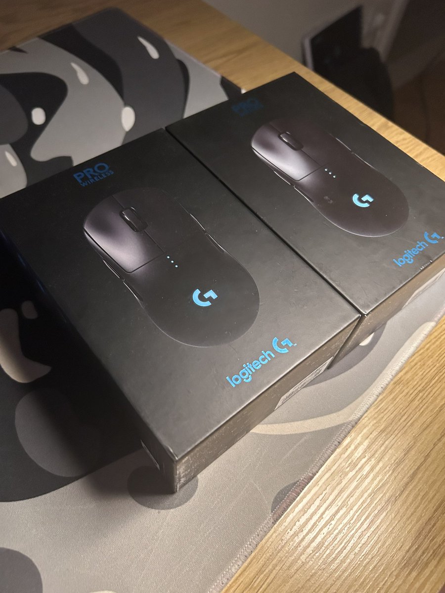 gmcstudiocustom's tweet photo. accidentally bought two, who needs one😅 https://t.co/V9Dy3GjUfL