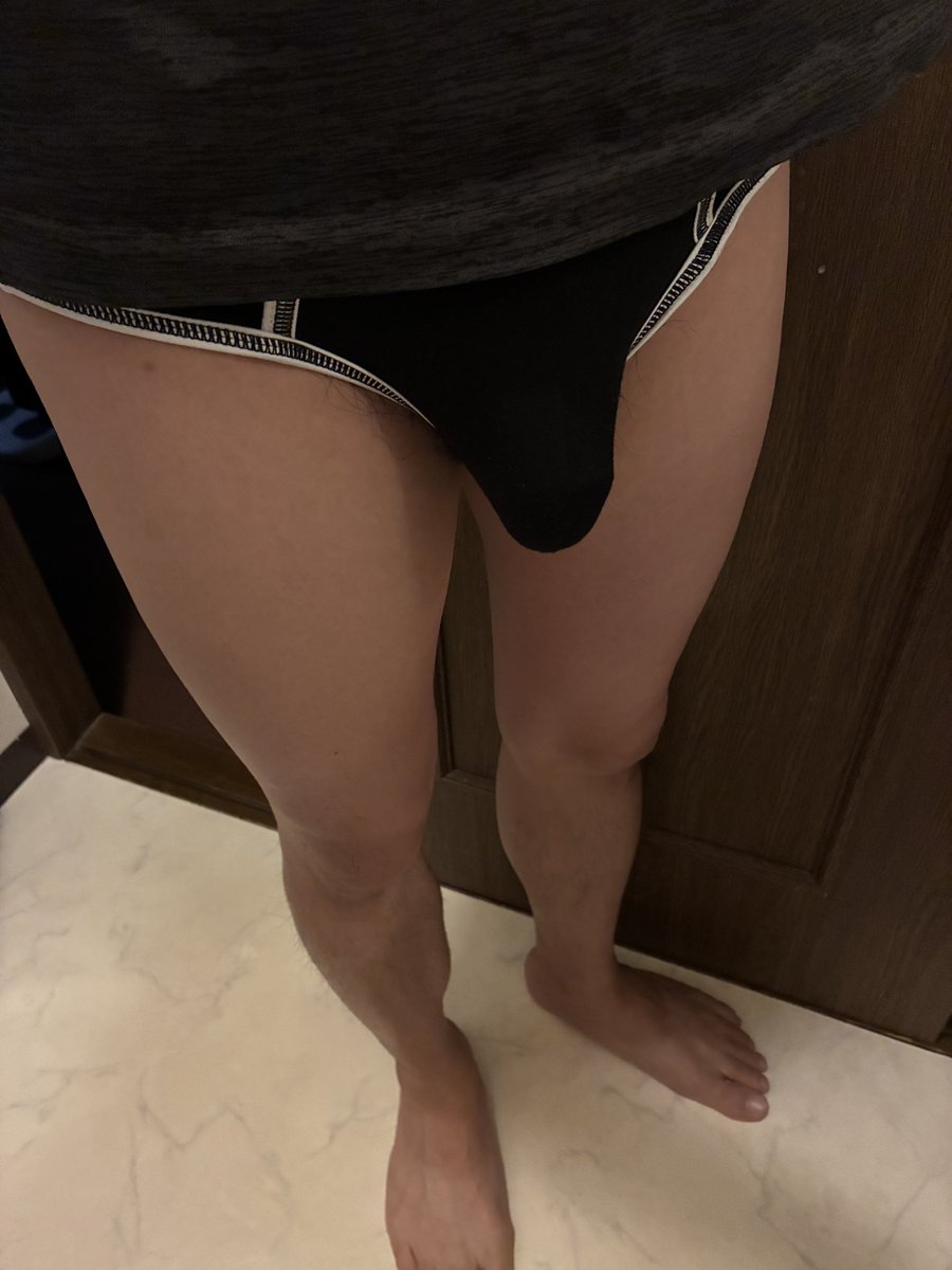 Vee19881222's tweet photo. 今日のブリーフ
少し横からのアングル😛 https://t.co/RN1PUVeVYU