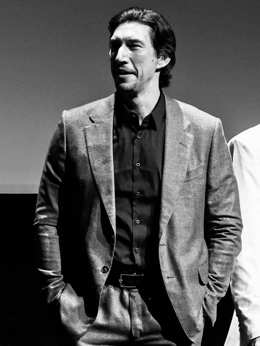 sirenafatale's tweet photo. nobody is giving old hollywood heartthrob like he is 🎞️🖤 https://t.co/Zt6HZREyxX