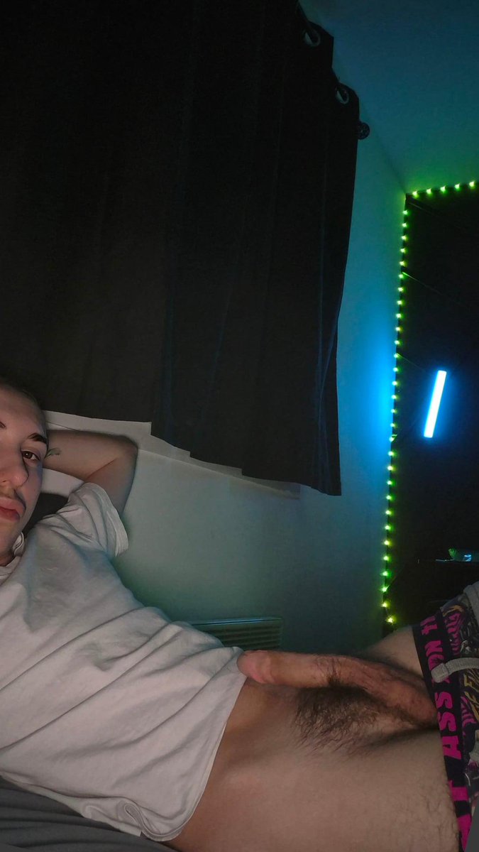 Taykooo8's tweet photo. Who want suck my d*ck ?🥵🍆💦🔥 https://t.co/GVXH1x7mnH