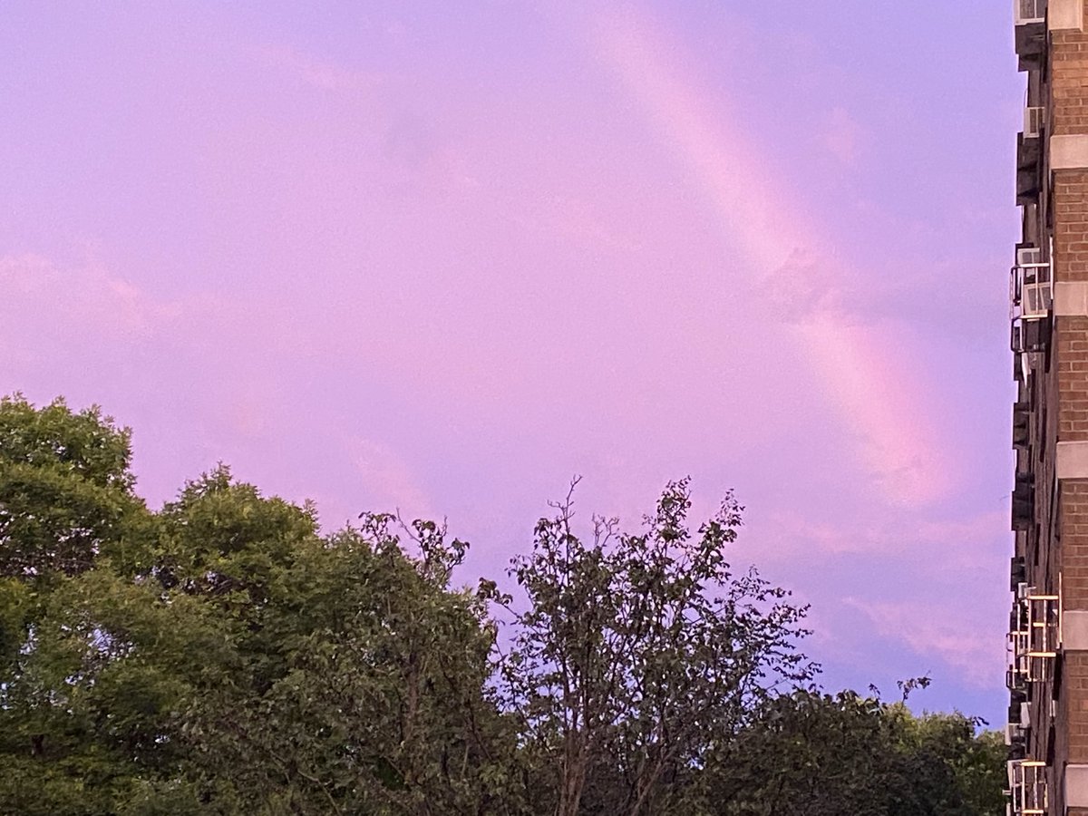 TBartscherer's tweet photo. Sunset rainbow NYC https://t.co/WcaFzLFkEL