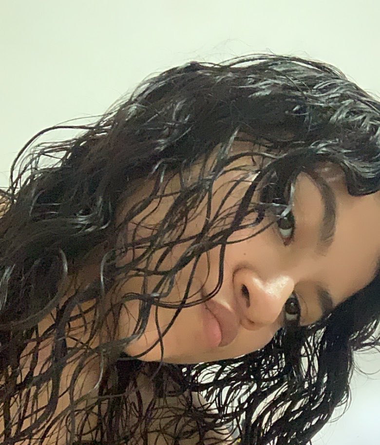 minenax's tweet photo. Aburrida 🫣😳

#veracruz #bocadelrio #puerto #curly #latina https://t.co/XZSuzfYp2X