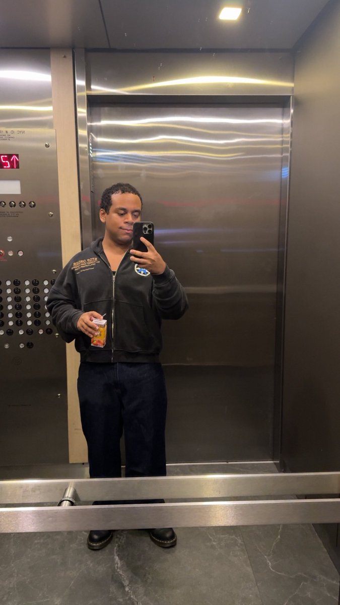 MrGrindzzz's tweet photo. New media? https://t.co/fLe5y2qZtg