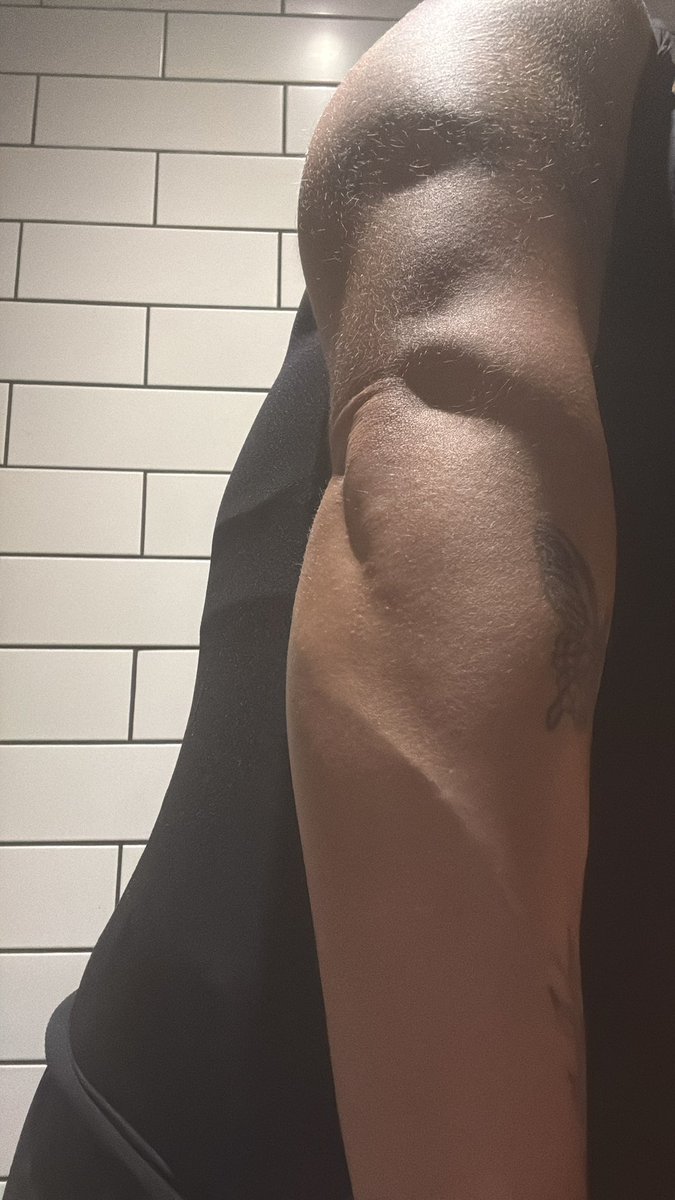 queenemm27's tweet photo. Tired of weak, broke losers in my DMs. Real pigs prove it with numbers. Tribute first, talk later.
#FinancialDomination #PayToPlay #CashCow #Findom #SubsOnly https://t.co/PXrlkUPd12
