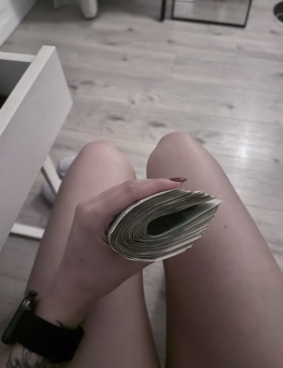 kmt_170's tweet photo. #트친소 #일상계 #맘눌뎀 #국힙트친소 
WHERE MY MONEY AT? https://t.co/vgipJ8Y6K1