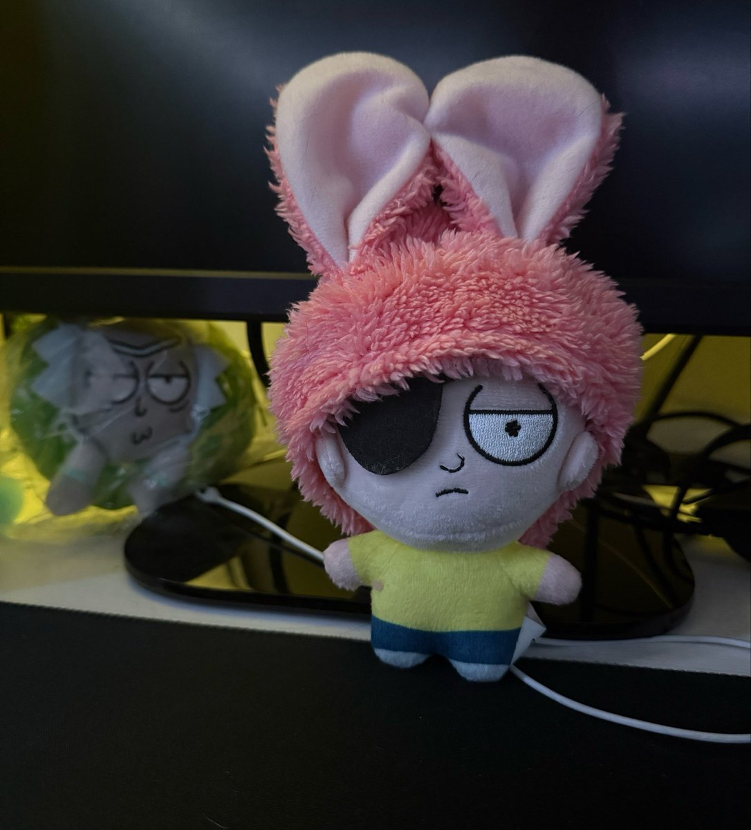 paws4caldre's tweet photo. Weird ass lubabu 😭 https://t.co/a5cW60iLui