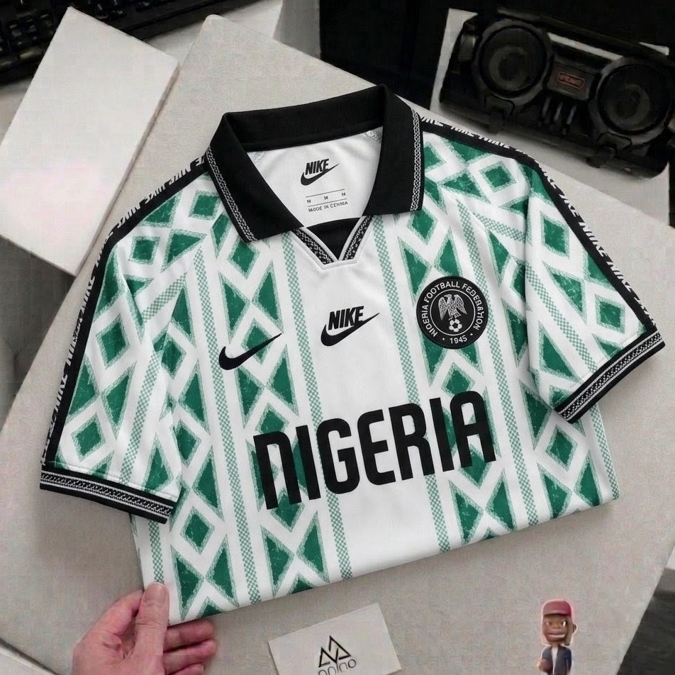 FitnessPood's tweet photo. Nigeria✨ 
By Popular Demand
 Brand new retros like Rashidi Yekini era 1994 and all new Nigeria jerseys are now available. 

click and order
chat with a real human agent 24/7