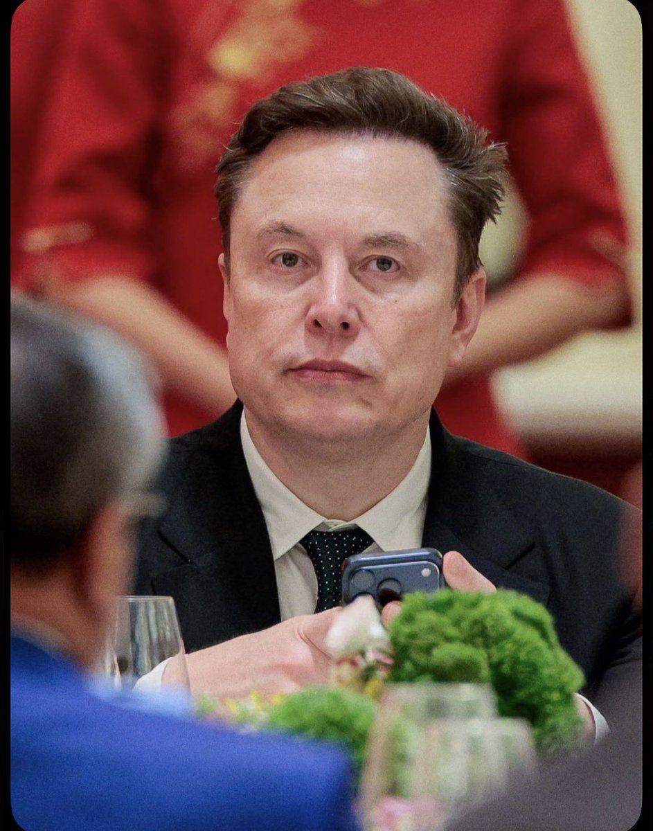 ELONUniverio's tweet photo. Do you think that Elon Musk is a good man??

Yes  🟢
 No  🔴 https://t.co/Rq7S32rICd