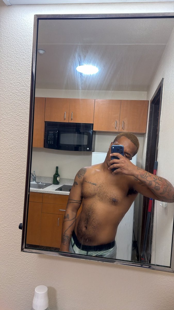 stuckonsadity's tweet photo. 🆗🆒 https://t.co/vf8DSfZb2l