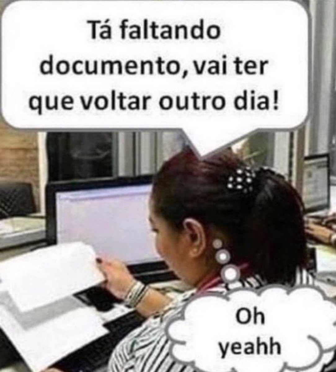 LuaFeltrin's tweet photo. KKKKKKKKKKK eu racho toda vez q vejo isso https://t.co/nlhcJbnemo