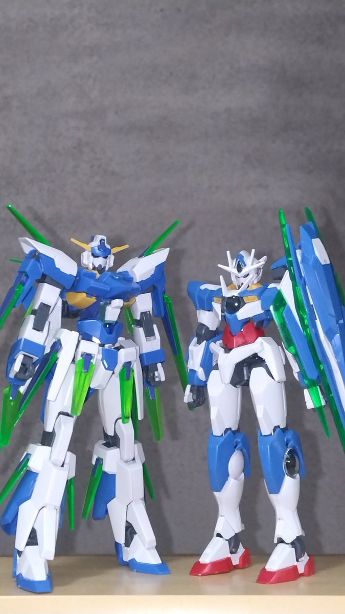 OmaDZabi's tweet photo. #ガンプラは自由だ
#機動戦士ガンダムAGE
#機動戦士ガンダムОО
AGEFX&amp;ООクアンタ https://t.co/vpV9Hm5FHO